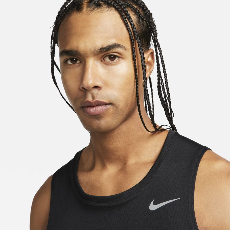 Nike Miler, Negro/Silvato reflectante, hi-res