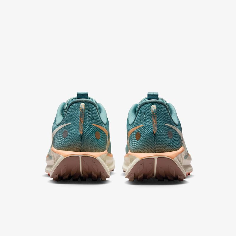 Nike Pegasus Trail 5, Cañón/Marrón visón/Tiza naranja/Perla suave, hi-res