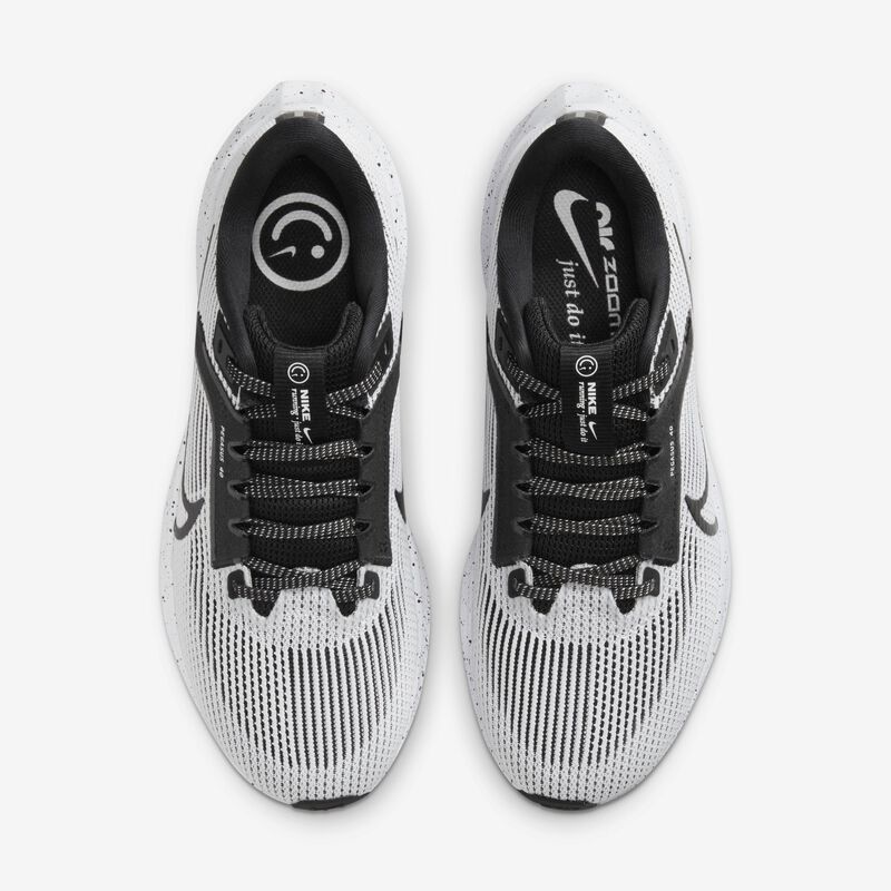 Nike Pegasus 40, Negro/Blanco, hi-res