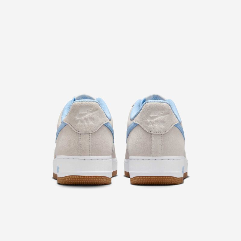 Nike Air Force 1 '07 LV8, Polvo de fotones/Blanco/Goma Medium Marrón/Psíquico Azul, hi-res