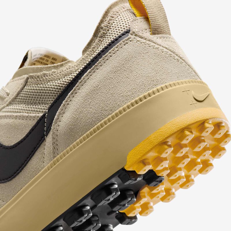 Nike C1TY, Caqui Desierto/Beige Paracaídas/Oro Universitario/Negro, hi-res