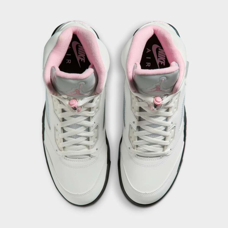 Air Jordan 5 Retro, Blanco/Negro/Rosa suave medio, hi-res