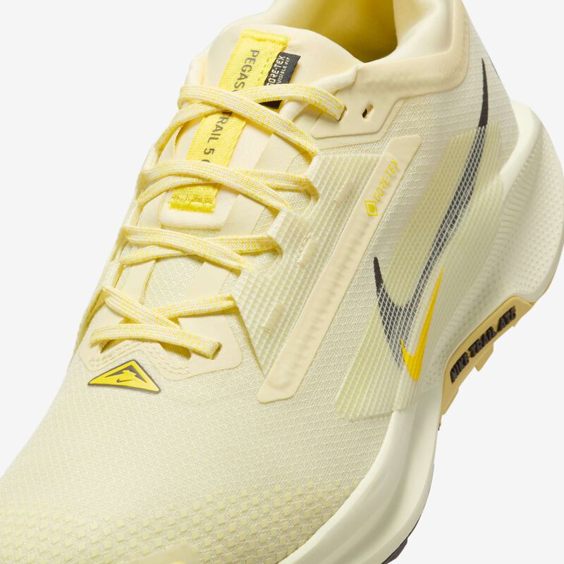 Nike Pegasus Trail 5 GORE-TEX, Alabastro/Saturno Dorado/Relámpago/Fresno Medio, hi-res