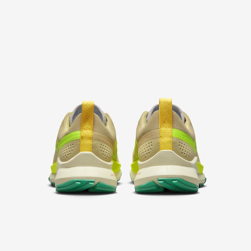 Nike React Pegasus Trail 4, Equipo Oro/Azul báltico/Verde estadio/Volt, hi-res
