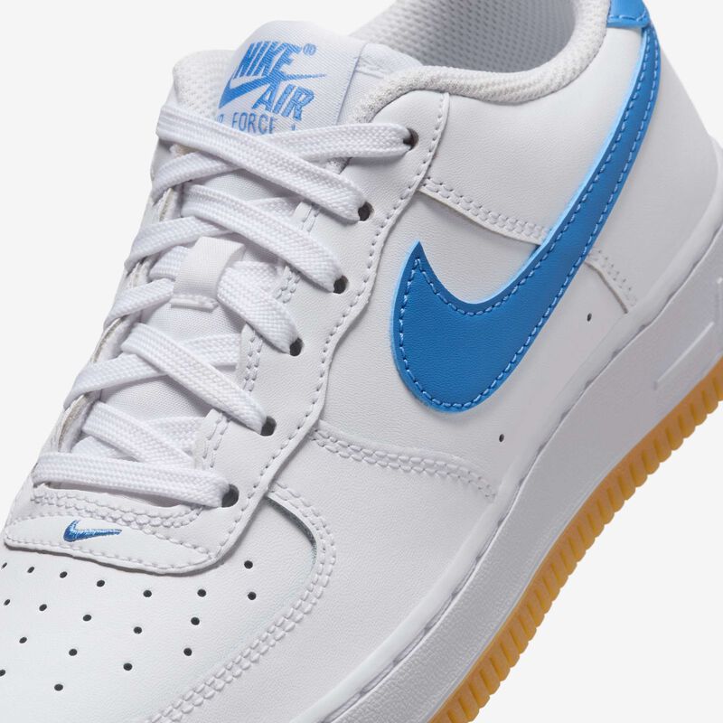 Nike Air Force 1, Blanco/Marrón Claro Goma/Azul Extremo, hi-res