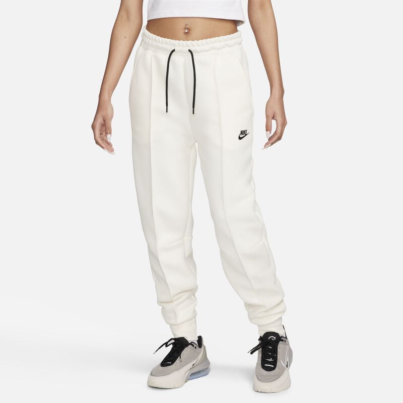 [Ljava.lang.String;@3b6bc7b6 Nike, Marr&oacute;n, hi-res