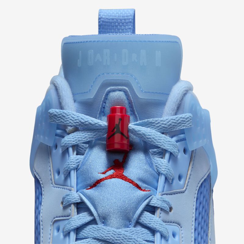 Jordan Spizike Low, Azul Fútbol/Rojo Universidad/Azul Fuente, hi-res