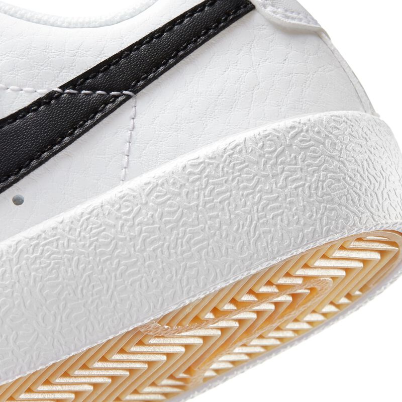 Nike Blazer Low '77, Blanco/Naranja total/Negro, hi-res