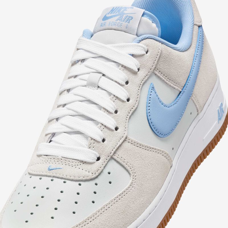 Nike Air Force 1 '07 LV8, Polvo de fotones/Blanco/Goma Medium Marrón/Psíquico Azul, hi-res