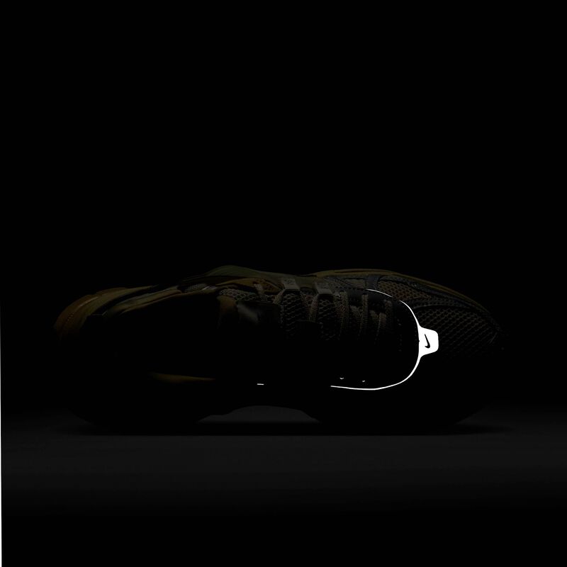 Nike V2K Run, Vela/Caqui Claro/Gris Humo Claro/Vela, hi-res