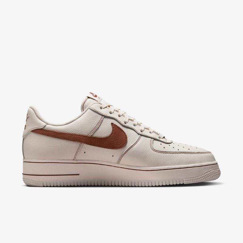 Nike Air Force 1 '07 LV8, Marfil/Marrón Silla De Montar, hi-res