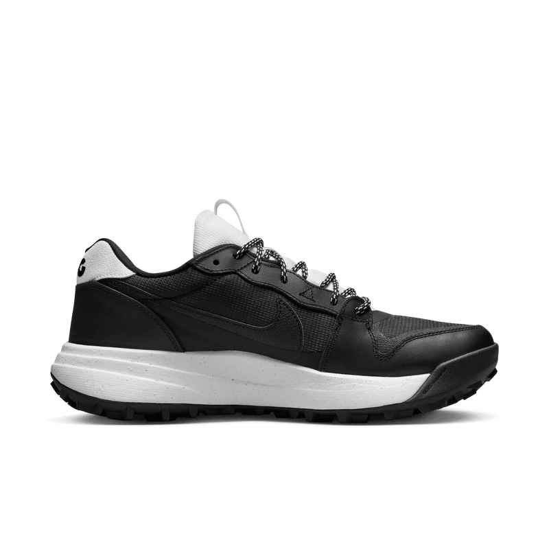 Nike ACG Lowcate, Negro/Negro/Blanco, hi-res