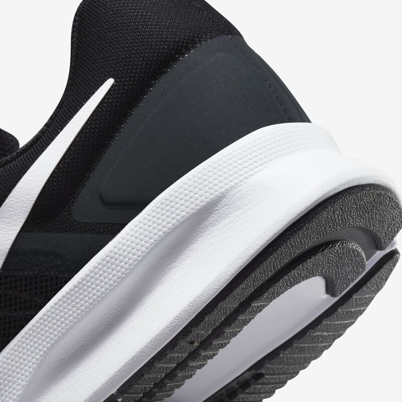 Nike Run Swift 3, Negro/Blanco-DK Gris Humo, hi-res