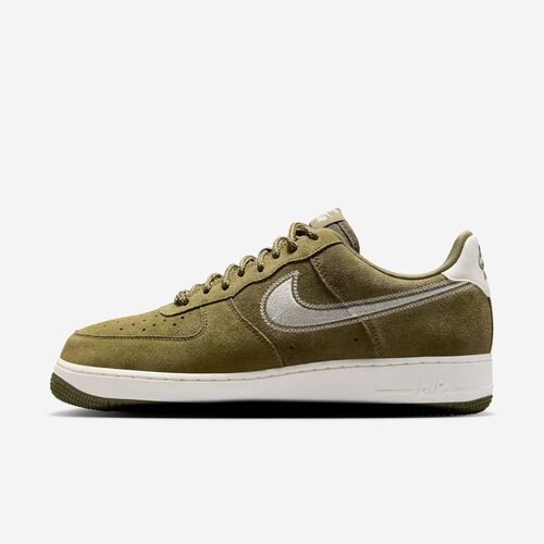 Nike Air Force 1 '07 LV8