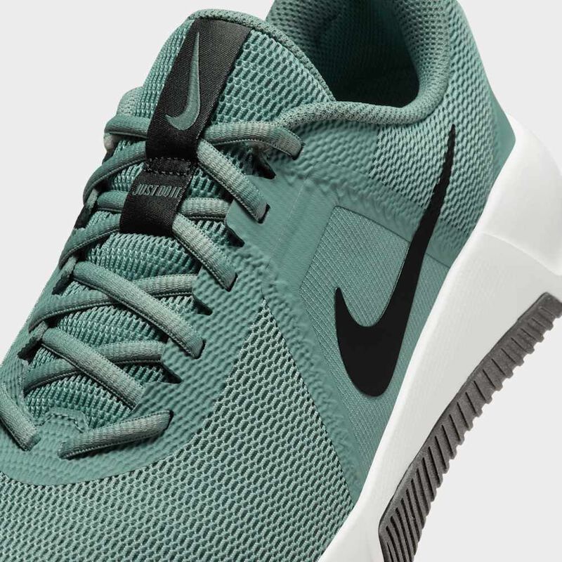 Nike MC Trainer 3, Verde arcilla/Blanco cumbre/Negro, hi-res