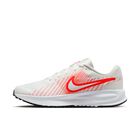 Nike Run Defy, Blanco Cumbre/Naranja C&eacute;sped/Blanco/Carmes&iacute; Brillante, hi-res