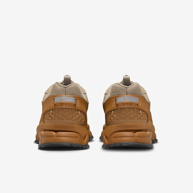 Nike Zoom Vomero Roam, Lino/Caqui-Antracita-Oro universitario, hi-res