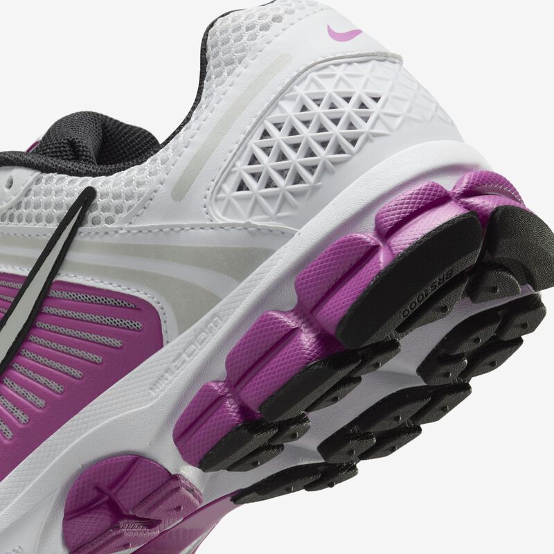 Nike Zoom Vomero 5, Blanco/Platino Puro/Fucsia Intenso/Platino Metálico, hi-res