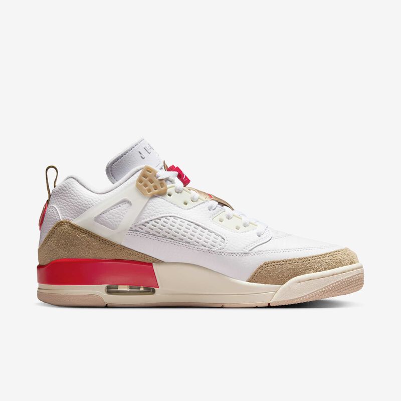 Jordan Spizike Low, Blanco/Camuflaje del Desierto/Vela/Rojo Fuego, hi-res