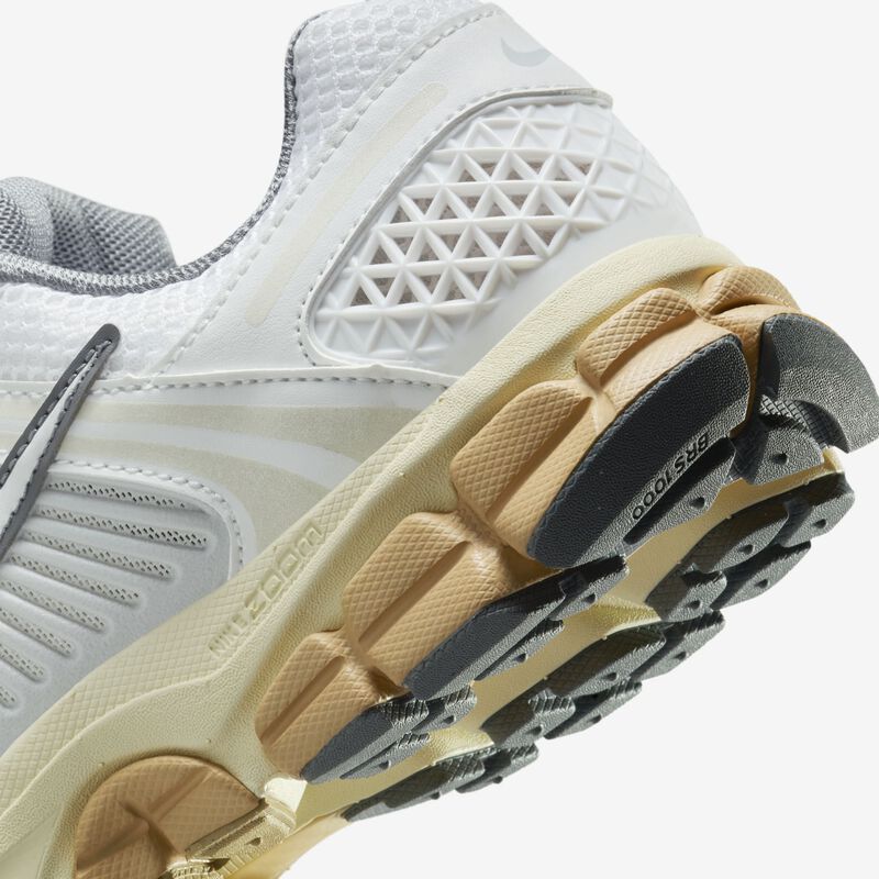Nike Zoom Vomero 5, Blanco Cumbre/Blanco Cumbre-Platino Puro, hi-res