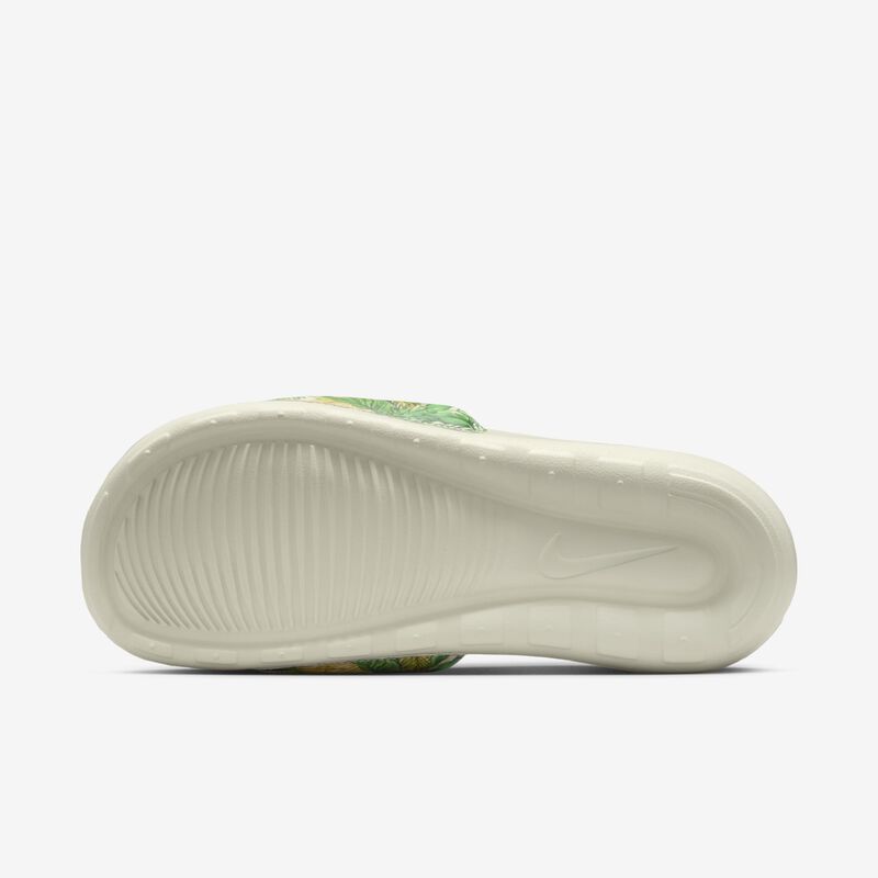 Nike Victori One, Cristal De Mar/Vela Negra, hi-res