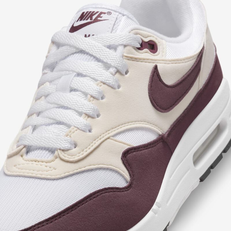 Nike Air Max 1, Blanco/Granate Noche-Fantasma-Negro, hi-res