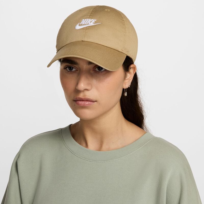 Nike Club, Paracaídas Beige/(Blanco), hi-res