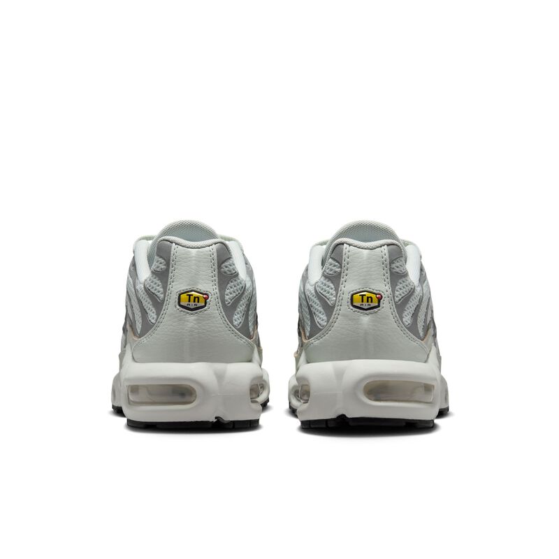 Nike Air Max Plus, Plata Claro/Cromo/Hueso Claro/Negro, hi-res
