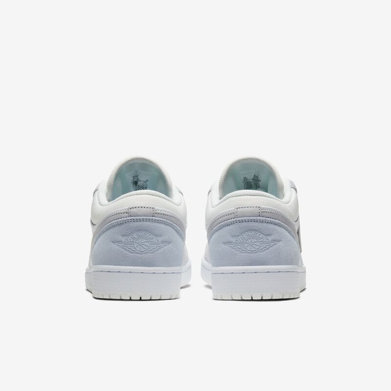 Air Jordan 1 Low, Blanco/Gris Fútbol/Blanco Cumbre/Gris Cielo, hi-res