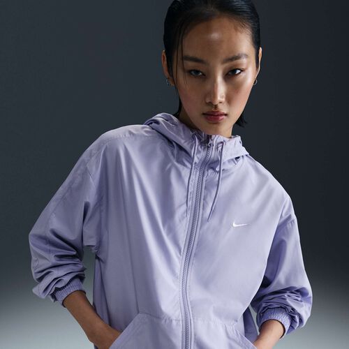 Nike Sportswear Classic Wovens