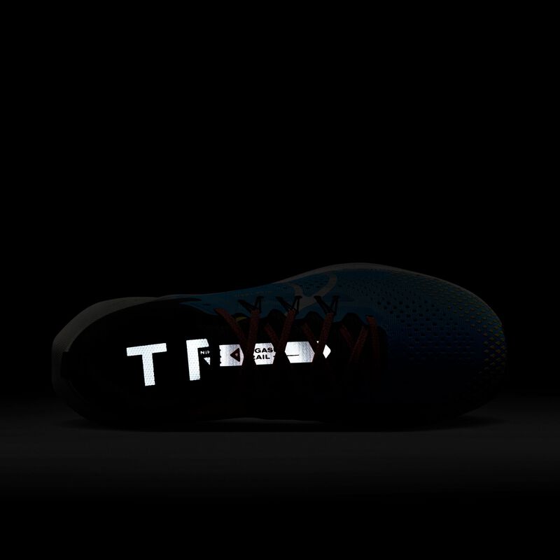Nike React Pegasus Trail 4, Azul foto claro/Rojo pista/Negro/Plata metalizado, hi-res