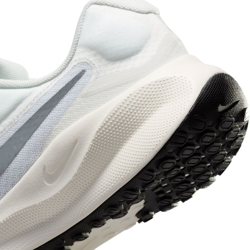 Nike Revolution 7, Blanco/Plata Metalizado-Vela-Negro, hi-res