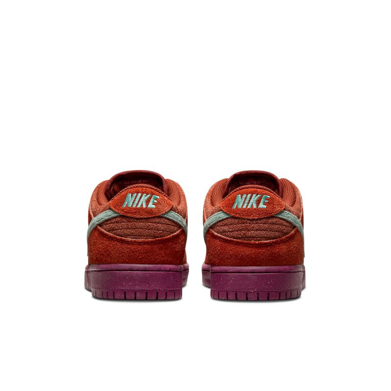 Nike SB Dunk Low Pro Premium, Rojo místico/Rojo esmeralda-Naranja rugoso, hi-res