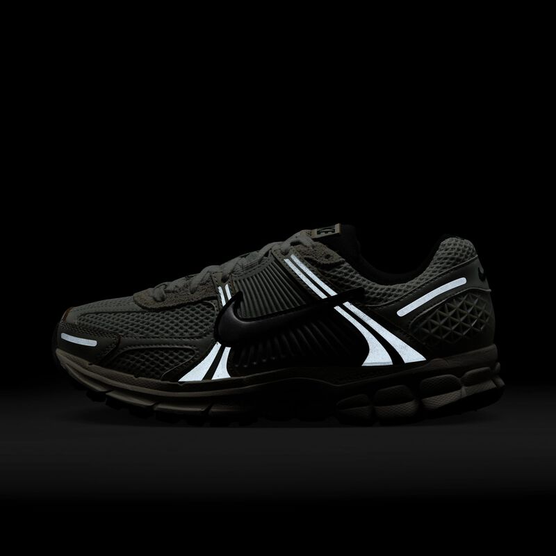 Nike Zoom Vomero 5, Plata Claro/Hueso Claro/Negro/Cromo, hi-res