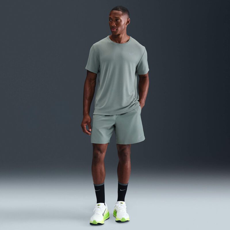 Nike Challenger, Verde Arcilla/Verde Arcilla/Negro, hi-res