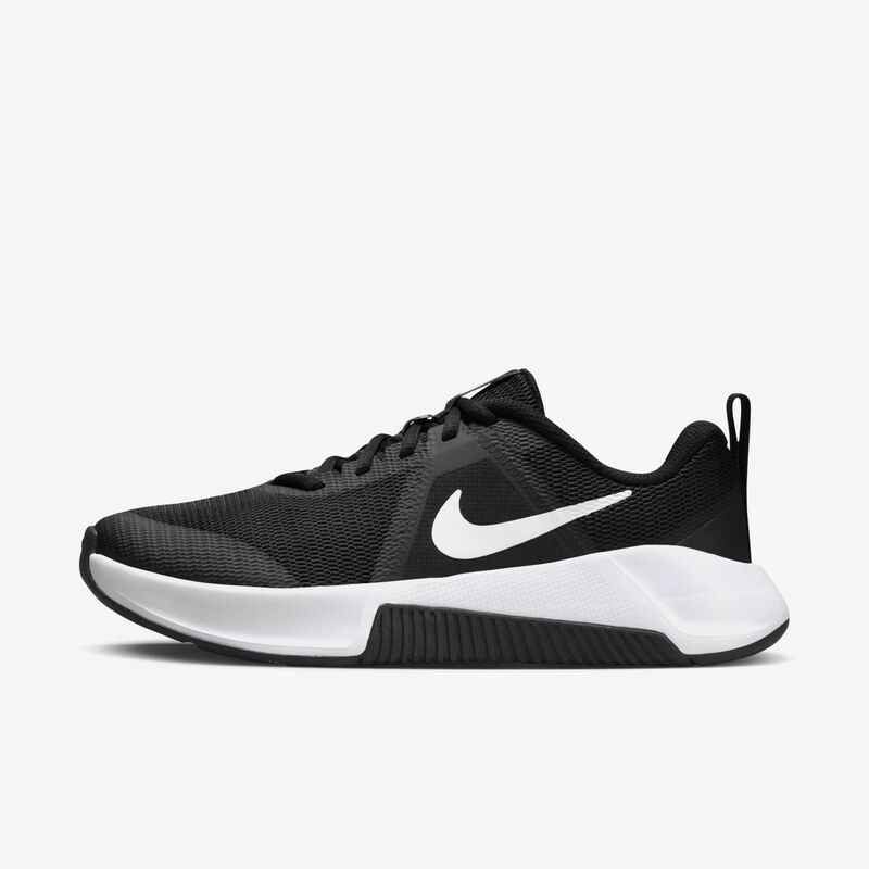 Nike MC Trainer 3, Negro/Blanco, hi-res