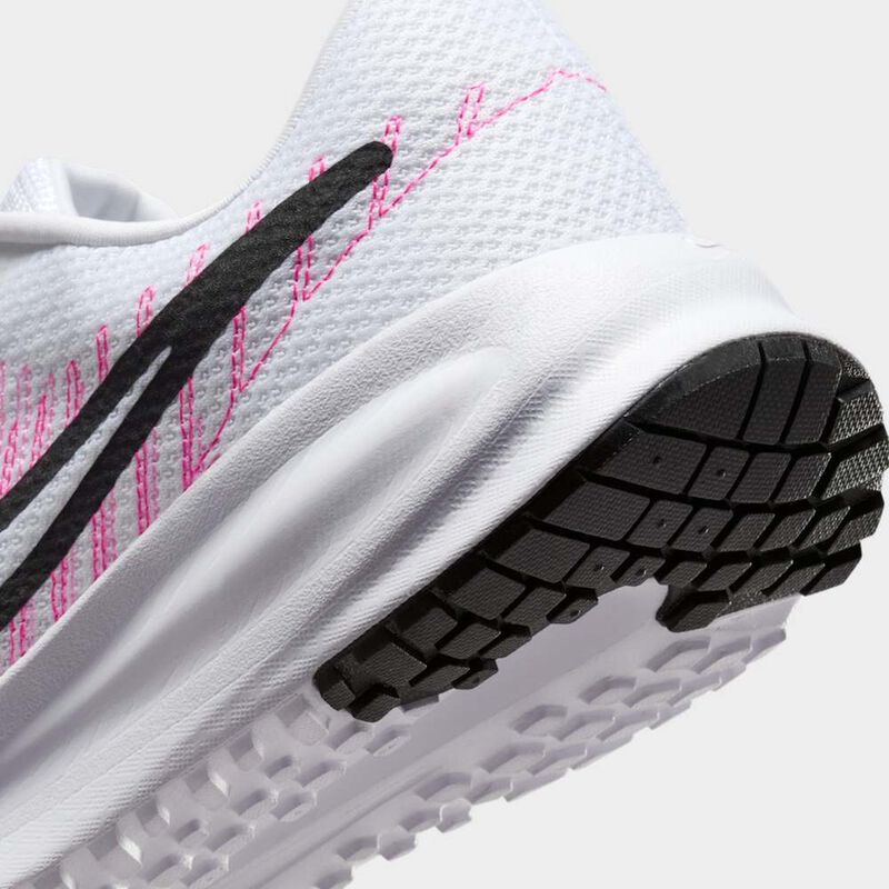 Nike Run Defy, Blanco/Negro-Rosa Hechizo-Hiper Rosa-Negro, hi-res