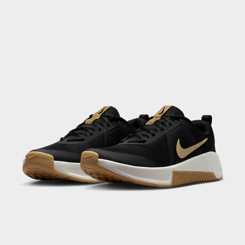 Nike MC Trainer 3, Negro/Vela/Marrón claro goma/Beige paracaídas, hi-res