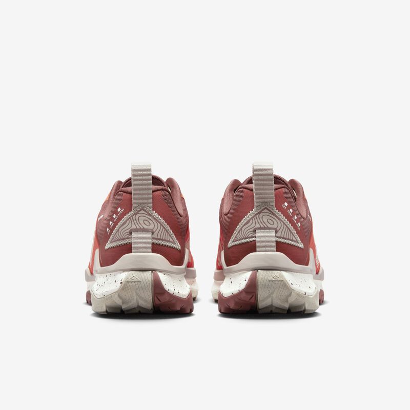 Nike Wildhorse 8, Rojo Picante/Pony oscuro/Gris topo difuso/Vela, hi-res