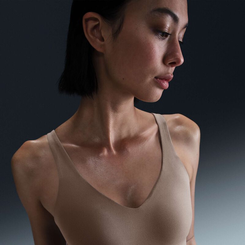 Nike Alate Medium Support, Marrón Visón/Blanco, hi-res