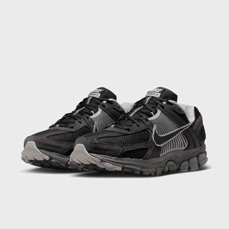 Zapatilla Nike Vomero, Gris, hi-res