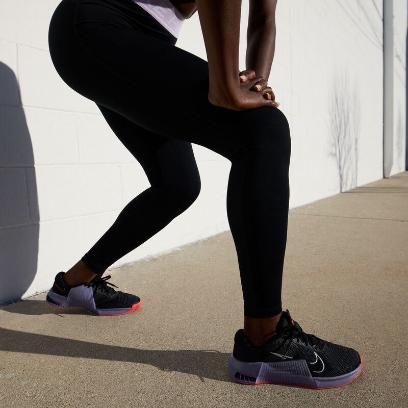 Nike Metcon 9, Negro/Plata Metalizado-Lila Bloom, hi-res
