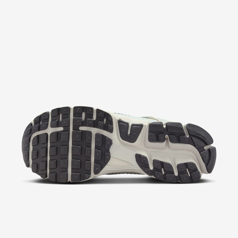 Nike Zoom Vomero 5, Plata Claro/Hueso Claro/Negro/Cromo, hi-res