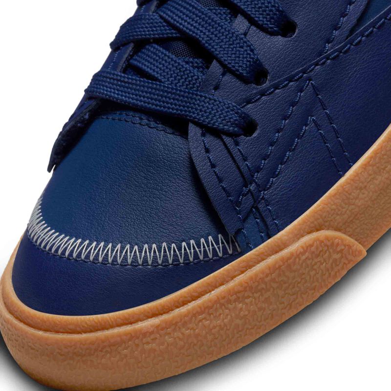 Nike Blazer Low 77 Jumbo, Azul marino medianoche/Goma de mascar Marrón medio/Vela, hi-res