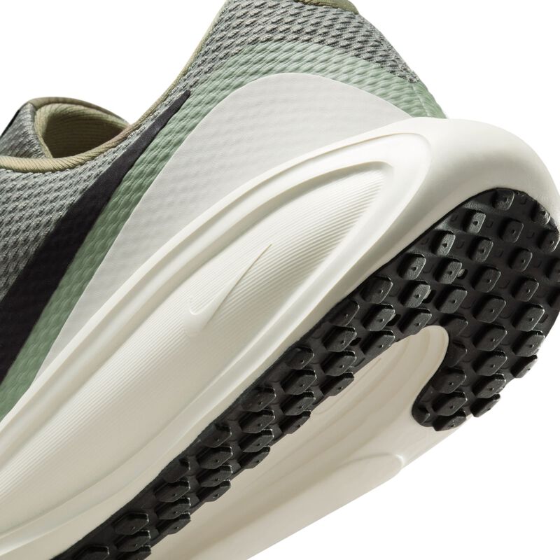 Nike Revolution 8, Verde, hi-res