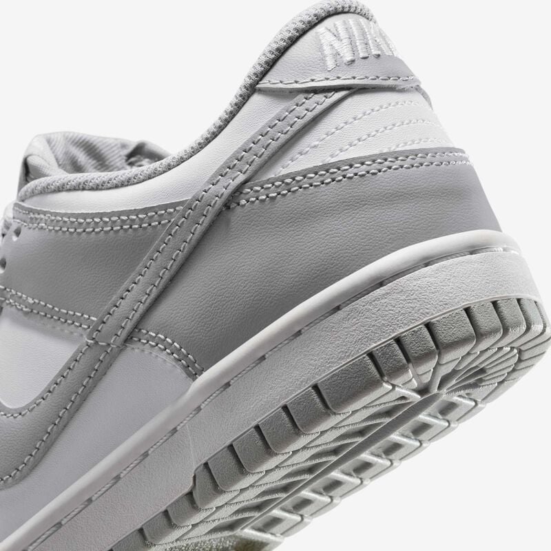 Nike Dunk Low, Blanco/Blanco/Gris Humo Claro, hi-res