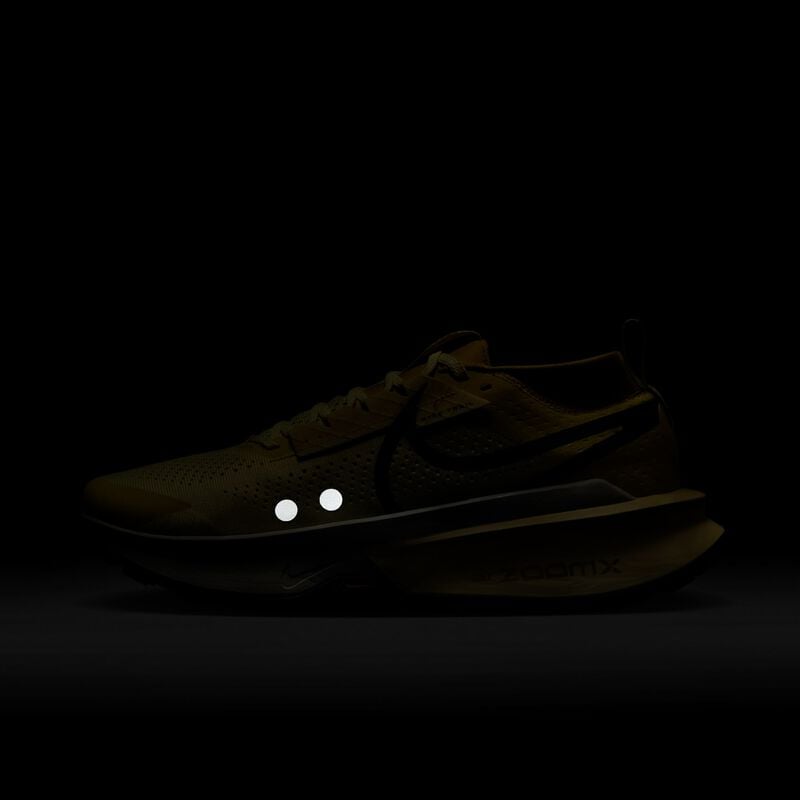 Nike Zegama Trail 2, Alabastro/Relámpago/Oro Saturno/Ceniza Medio, hi-res