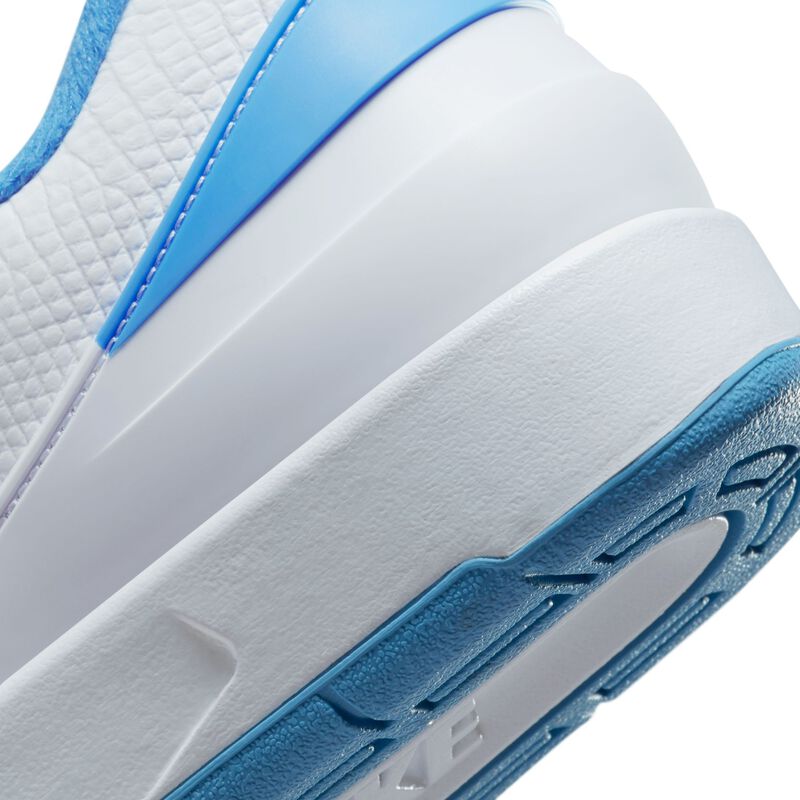 Air Jordan 2 Retro Low, Blanco/Gris cemento/Azul universitario, hi-res