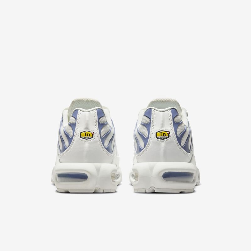 Nike Air Max Plus, Blanco Cumbre/Azul Armería Claro/Gris Fútbol/Pizarra Ceniza, hi-res