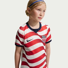 Selecci&oacute;n de f&uacute;tbol masculino de Estados&nbsp;Unidos local 2026&nbsp;Stadium, Blanco, hi-res